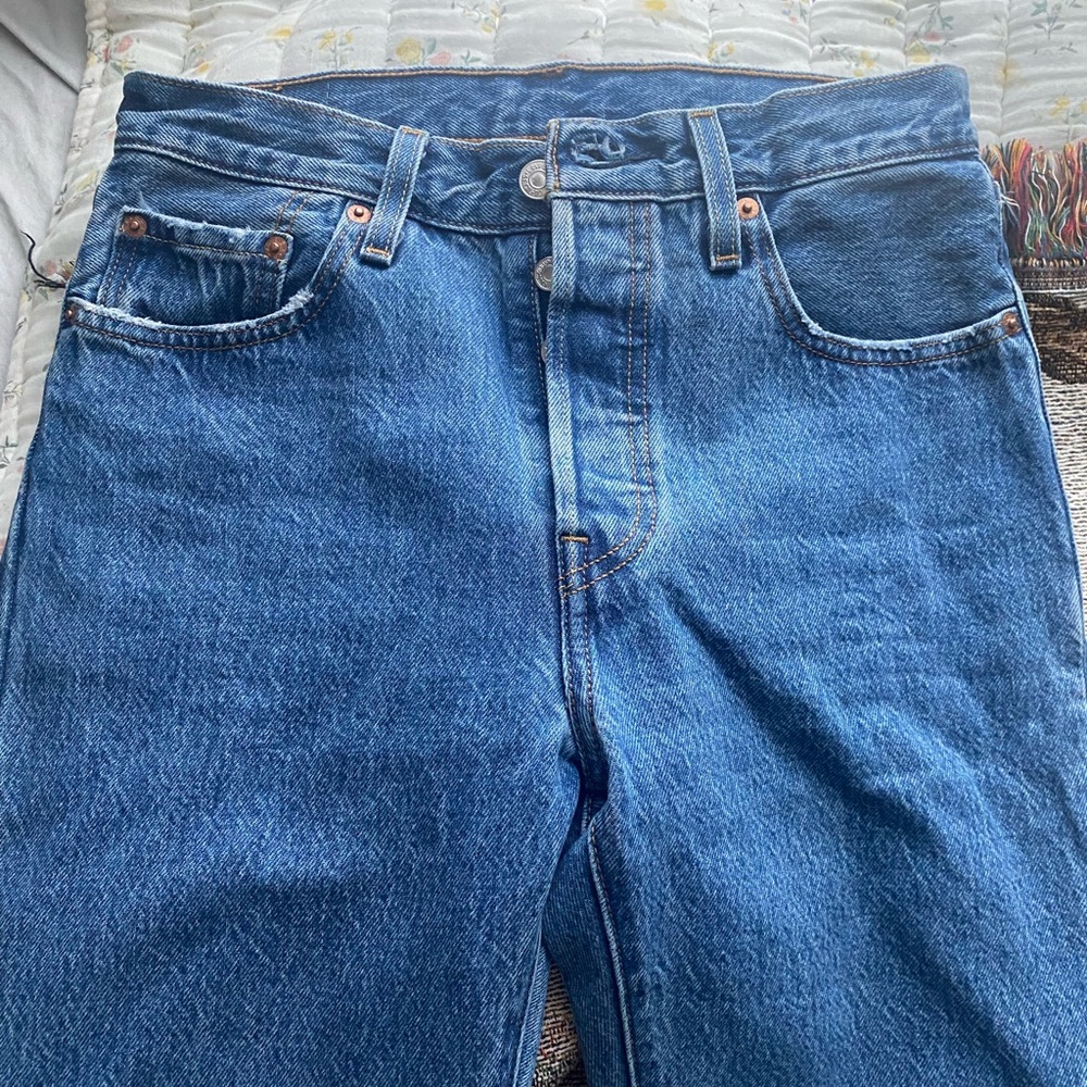 Levi's 501 Original Fit Light/Medium Wash